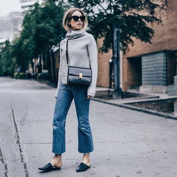 Aritzia Mika Cashmere & Wool Funnel Cowl Turtleneck Sweater Boxy Oversized Cozy - Picture 13 of 15